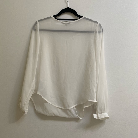 RW&CO Chiffon Wrap Blouse - Picture 4 of 5